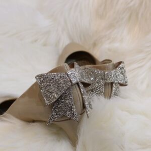 Elegant Beige Heels with Rhinestone Bow